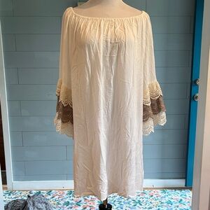 Umgee cream Off-Shoulder Dress with crochet sleeves‎